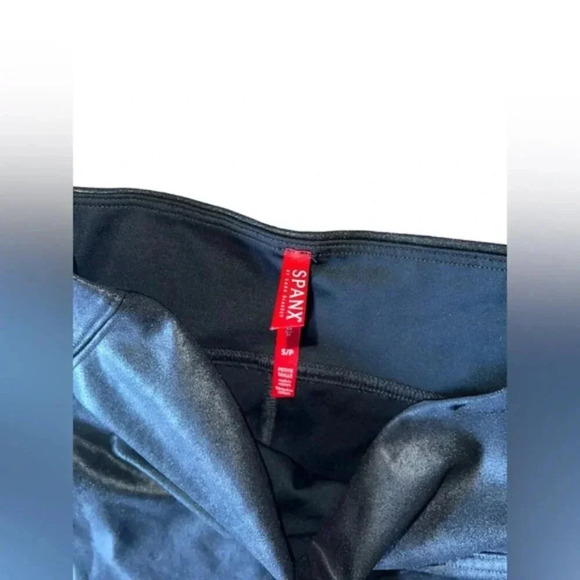 SPANX Faux-Leather Metallic Leggings size Small - Picture 5 of 5